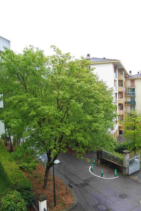 Tres Beau Studio Centre Ville, Au Calme Annecy Exterior photo